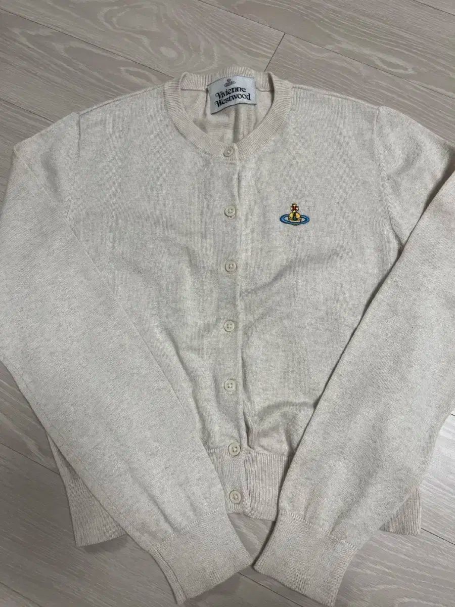 ヴィヴィアン ウエストウッド カーディガン
