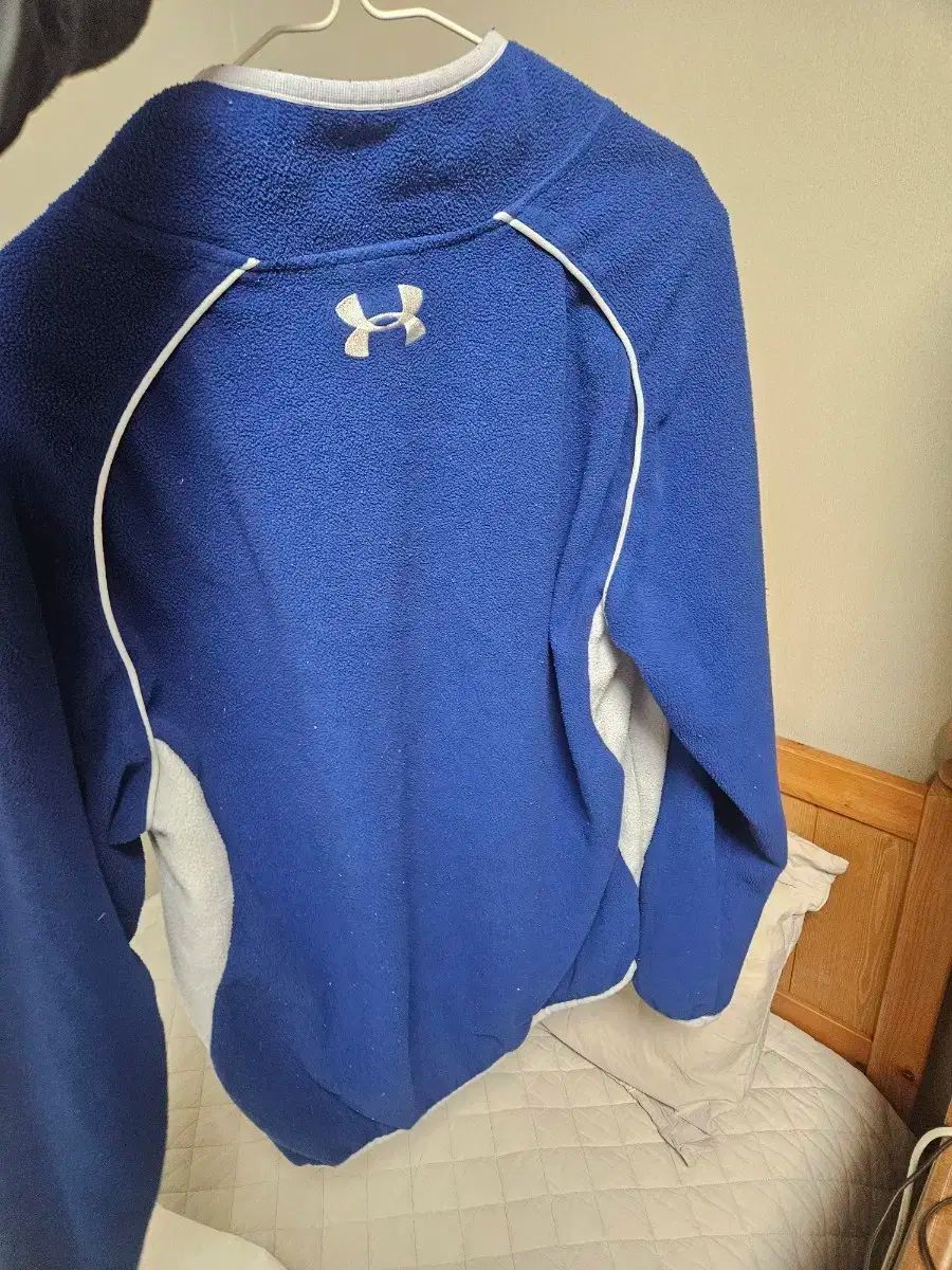 サムスン アンダーアーマー フリース