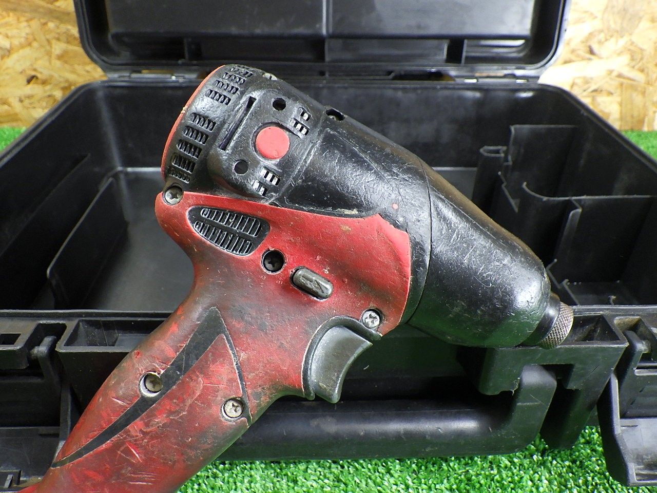  本体とケース MAX インパクトドライバー PJ-ID 144 14.4 V 品 電動インパクトドライバー ドリル ドライバー レンチ