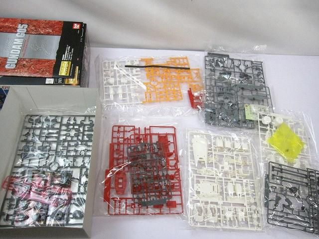 未組立 プラモデル MG RX-78-5 ガンダム5号機 1 100 マスターグレードモデル 試作型空間戦闘用モビルスーツ