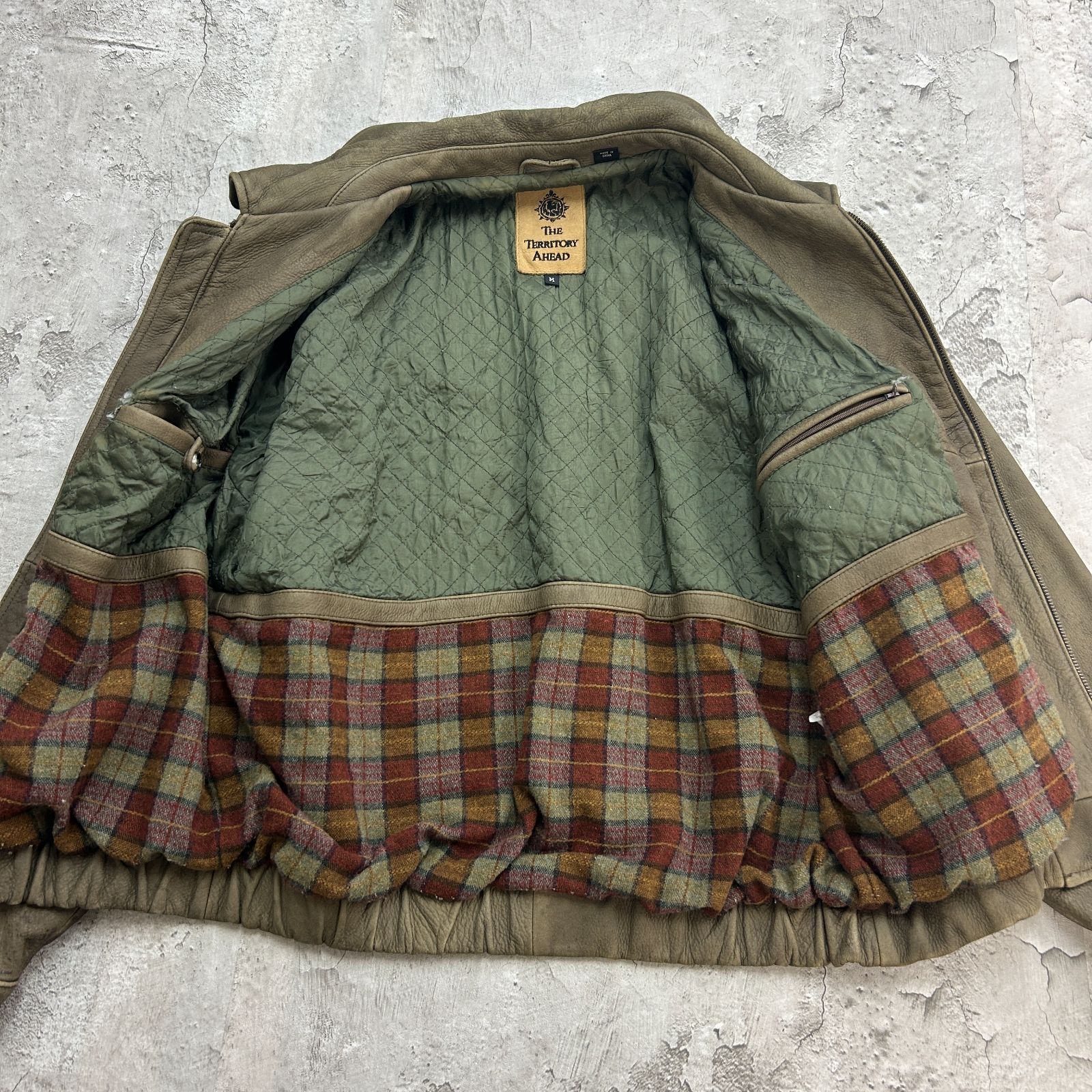 The Territory Ahead A-2 レザージャケット 古着 ブラウン カーキ系 M 
