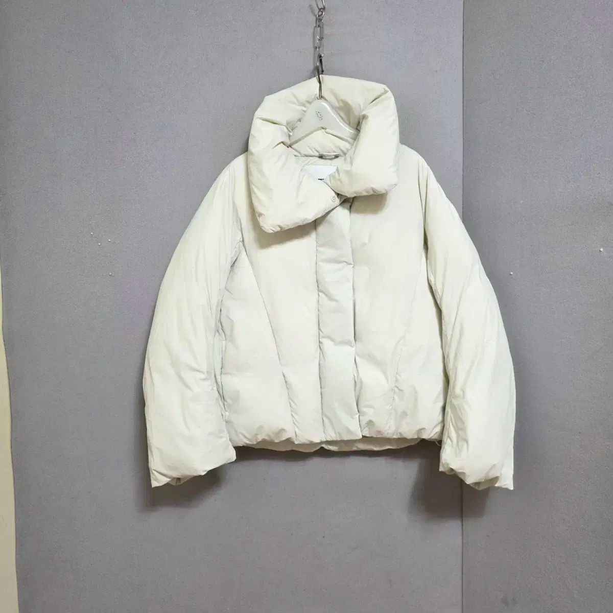 バーミュラ軽量ダウンアウター F n1220