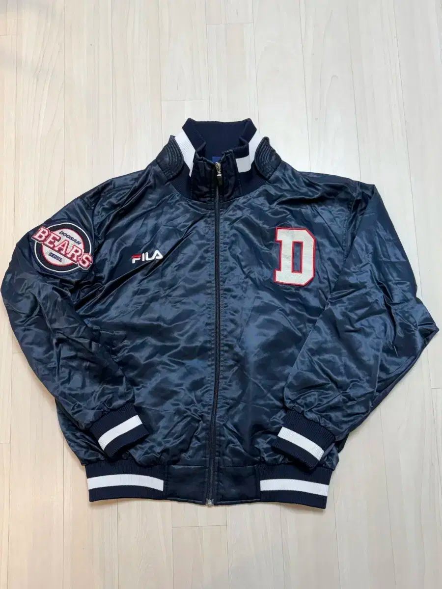 FILA 斗山ベアーズ スタジャン ネイビー