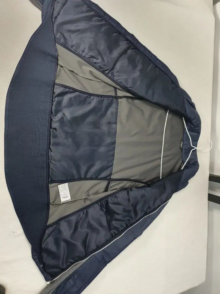  Titleist タイトリスト 軽量 ダウン ジャケット ネイビー レディース s その他 レディースウェア