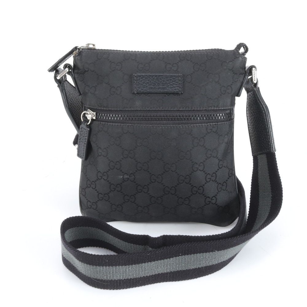 優しい グッチ GGナイロン 449183 レザー ショルダーバッグ 斜め掛け メッセンジャー 通勤 ブラック 黒 メンズ RRM CZ26-6 送料無料！