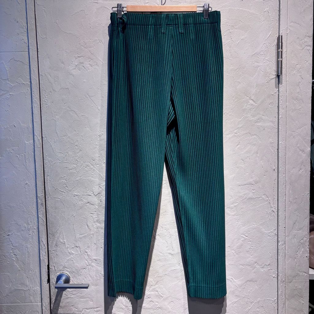 HOMME PLISSE ISSEY MIYAKE オムプリッセイッセイミヤケ 24AW OVERFLOW SEAWEED GREEN プリーツパンツ HP43JF353 グリーン系 size 1 代官山A11