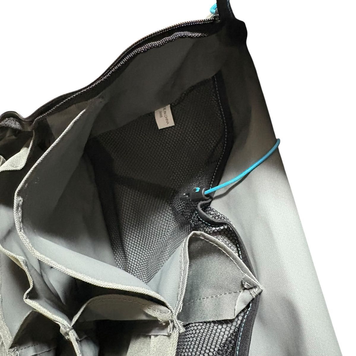 THULE スーリー シューズオーガナイザー 壁掛け 販売 THULE シューズ