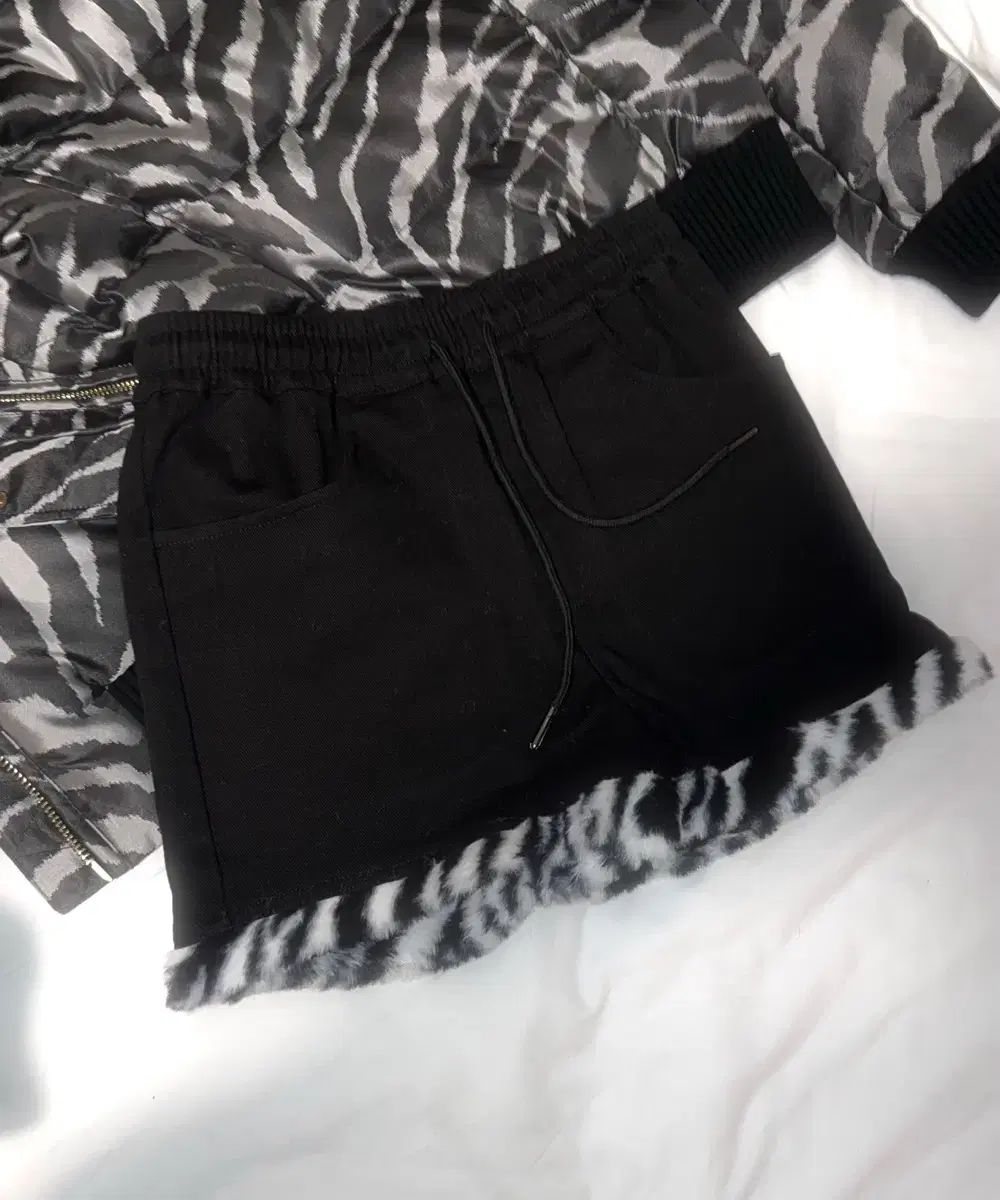 EGOIST エゴイスト ギャル ゼブラ ファー ハーフパンツ 日本ブランド 姉ギャル CHROME HAEATS クロムハーツ