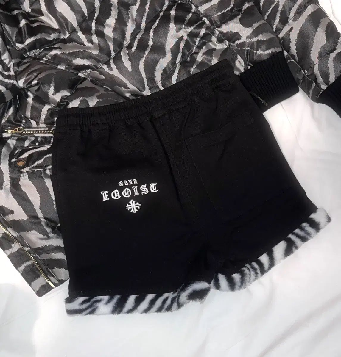 EGOIST エゴイスト ギャル ゼブラ ファー ハーフパンツ 日本ブランド 姉ギャル CHROME HAEATS クロムハーツ