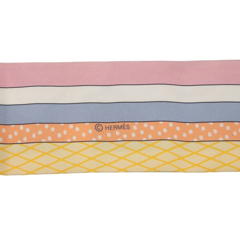  エルメス ツイリー grand theatre nouveau ホワイト マルチ シルク レディース HERMES 1-0239634 その他 小物