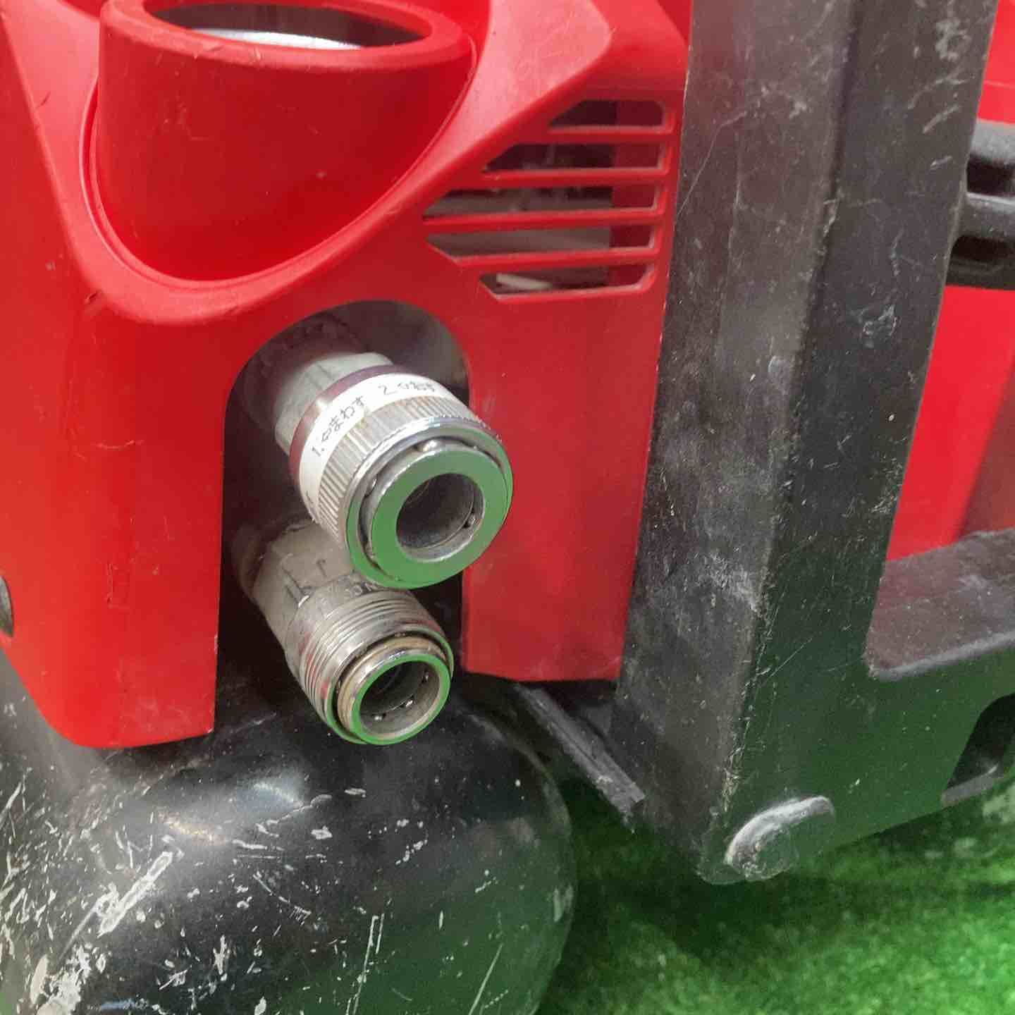 MAX エアコンプレッサー