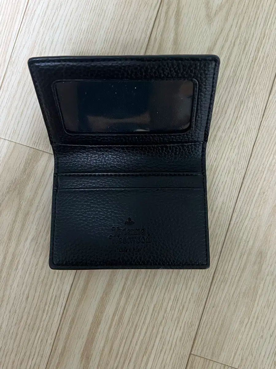 VIVIENNE WESTWOOD カードウォレット