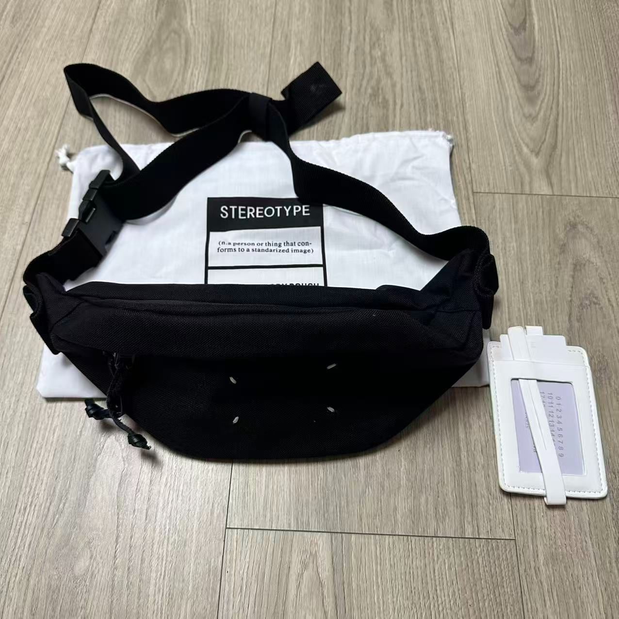 MM6 メゾンマルジェラ 4ステッチウエストバッグ ボディーバッグ