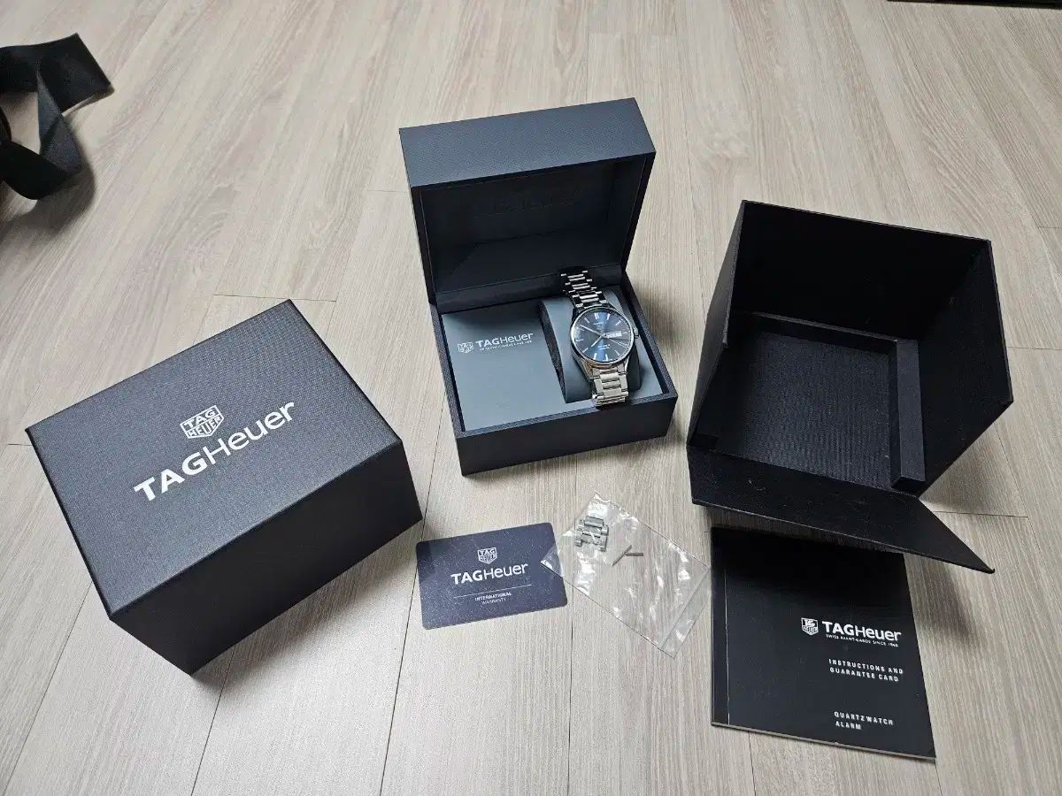 ホイヤー カレラ