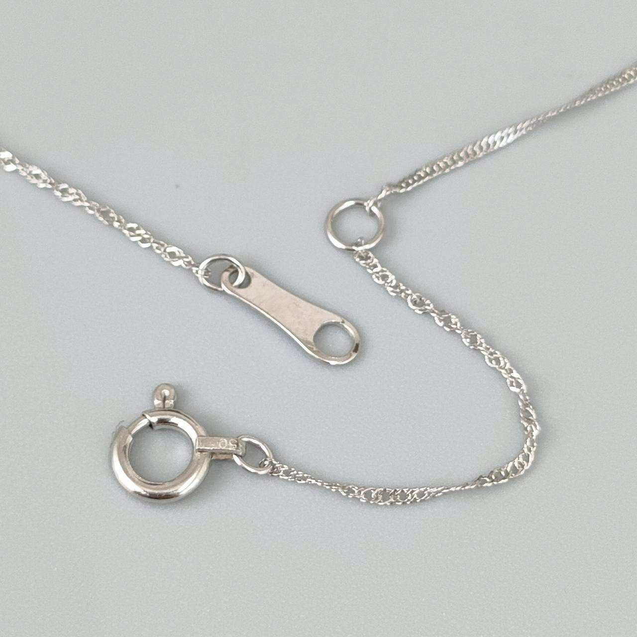 Pt850 プラチナ スクリューネックレス 0.7g 40.5㎝ D497 - メルカリ