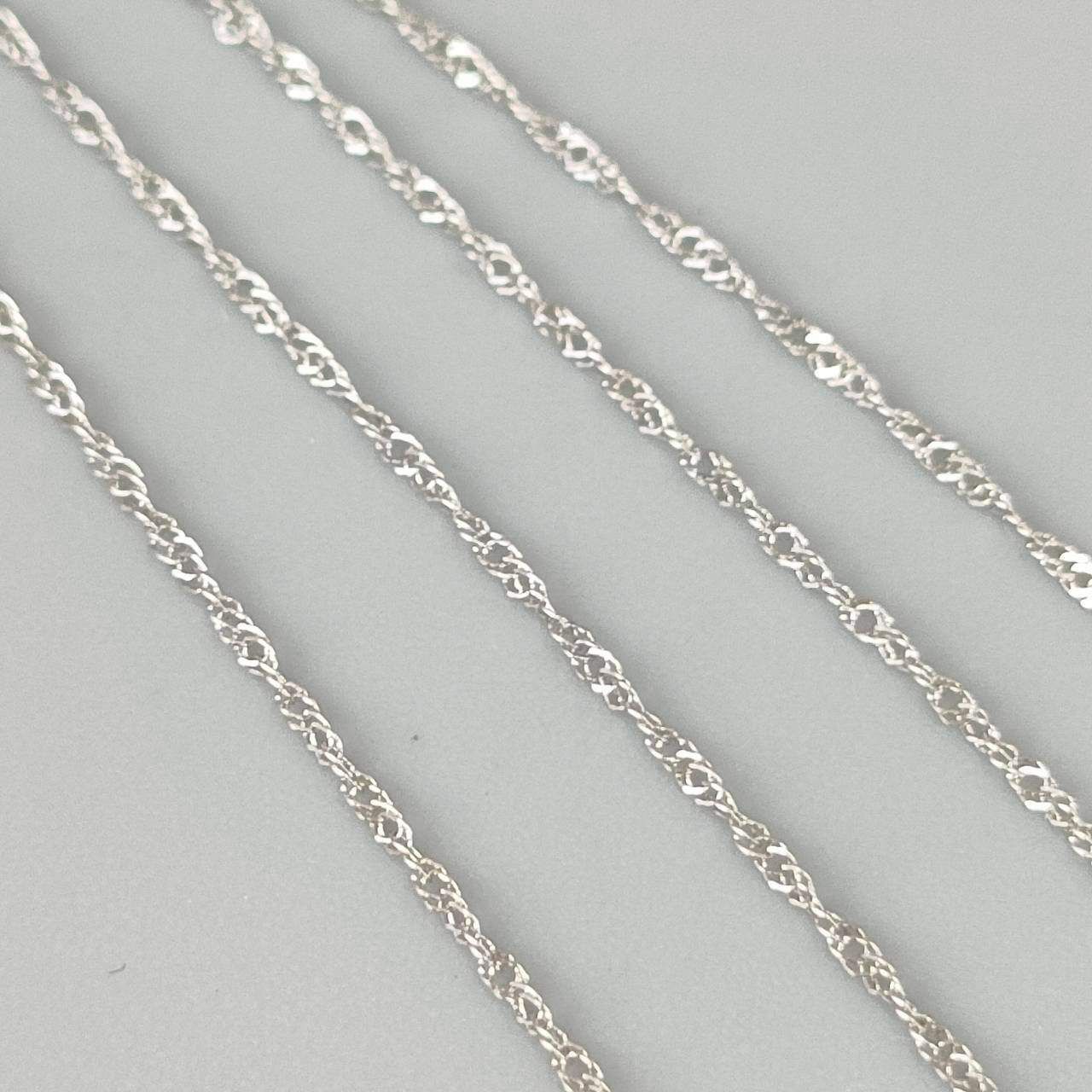 Pt850 プラチナ スクリューネックレス 0.7g 40.5㎝ D497 - メルカリ