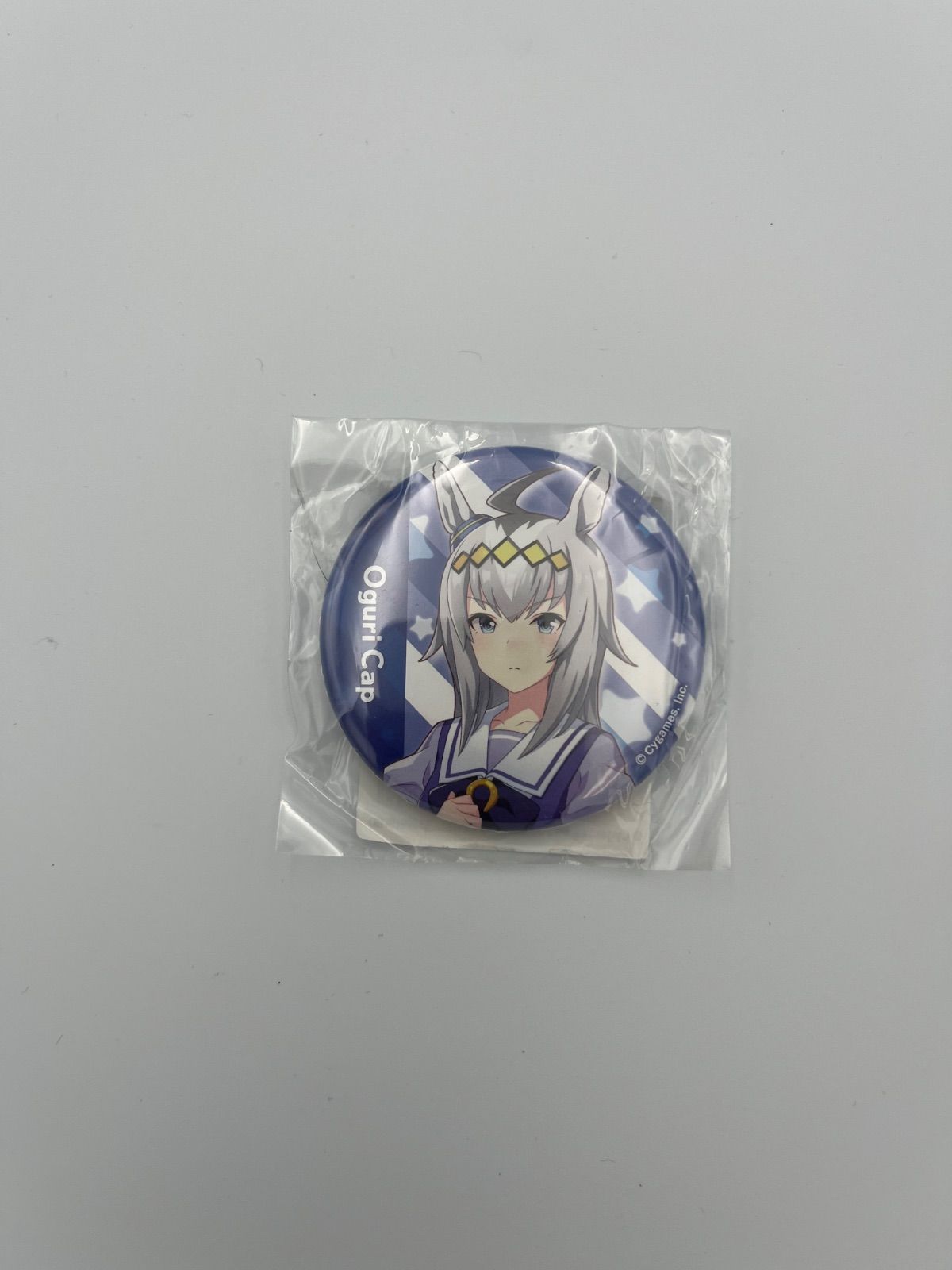 ウマ娘 オグリキャップ 公式缶バッジ(制服Ver.) - メルカリ