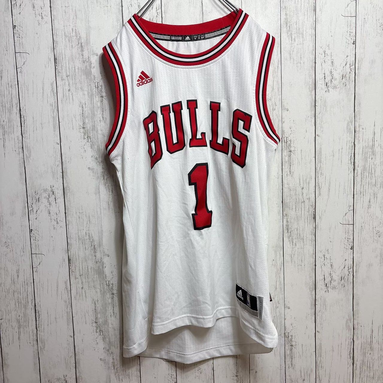 アディダス　シカゴ・ブルズ ユニフォーム 刺繍 adidas アディダス NBA シカゴ・ブルズ ROSE #1 スウィングマン