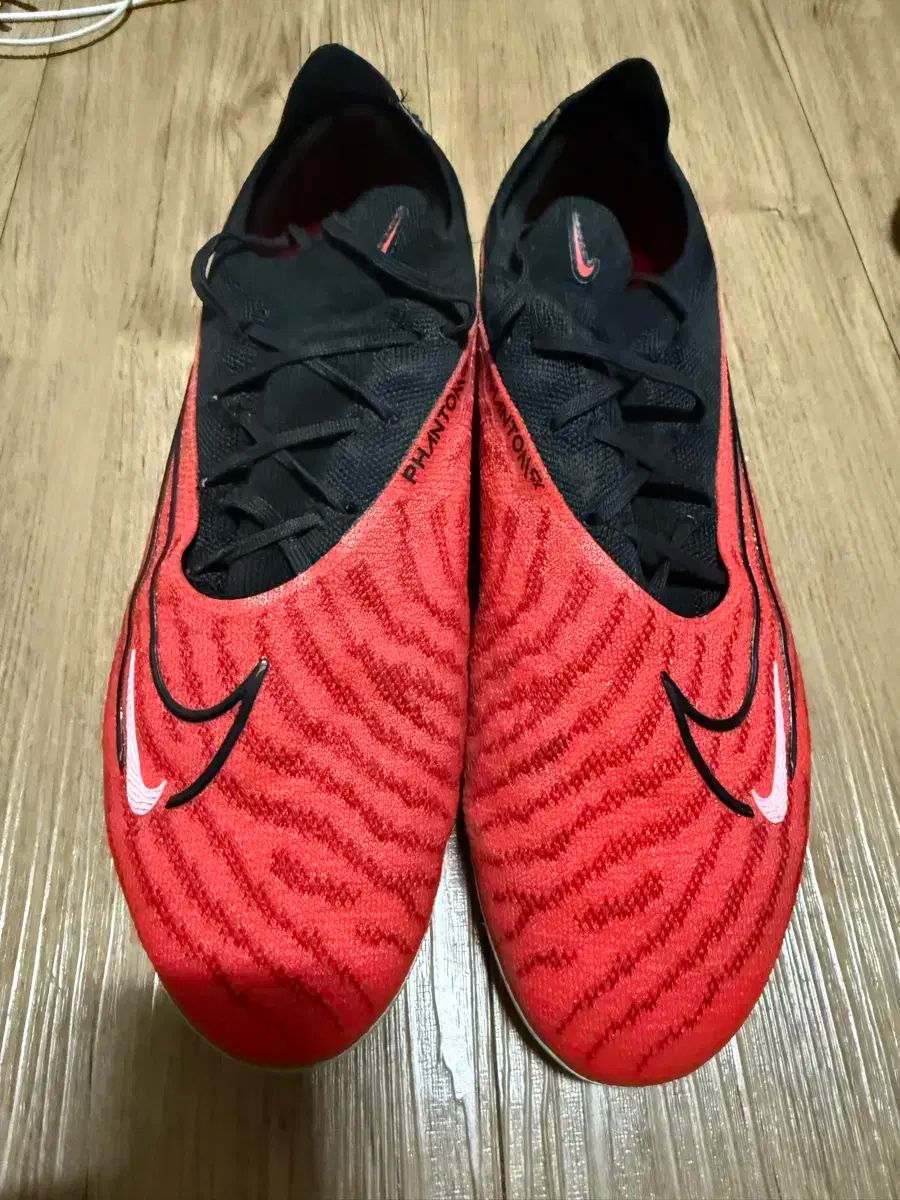 ナイキ FANTOM GX エリート サッカーシューズ 280 붉은색