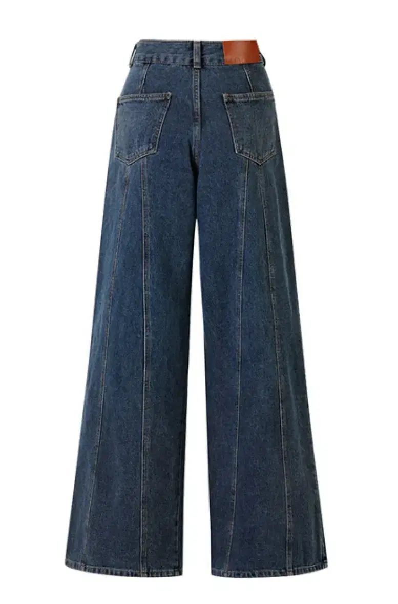 ワイド ピンタック