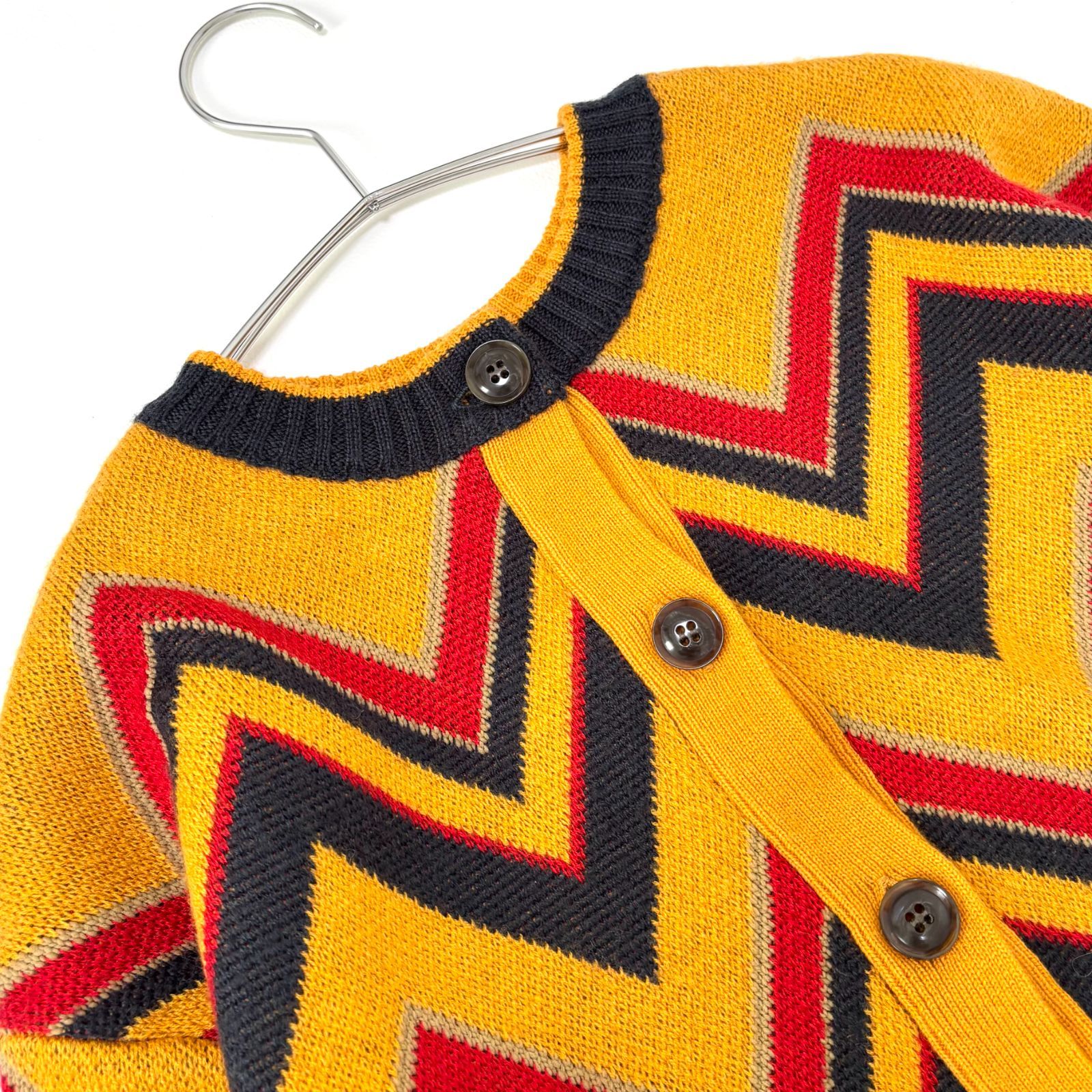 ニットカーディガン 山吹色