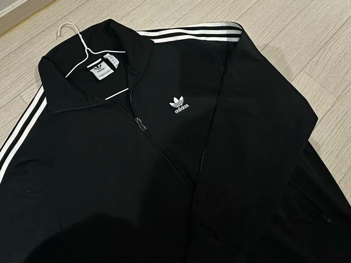アディダス ジャージ トラックジャージ ファイヤーバード