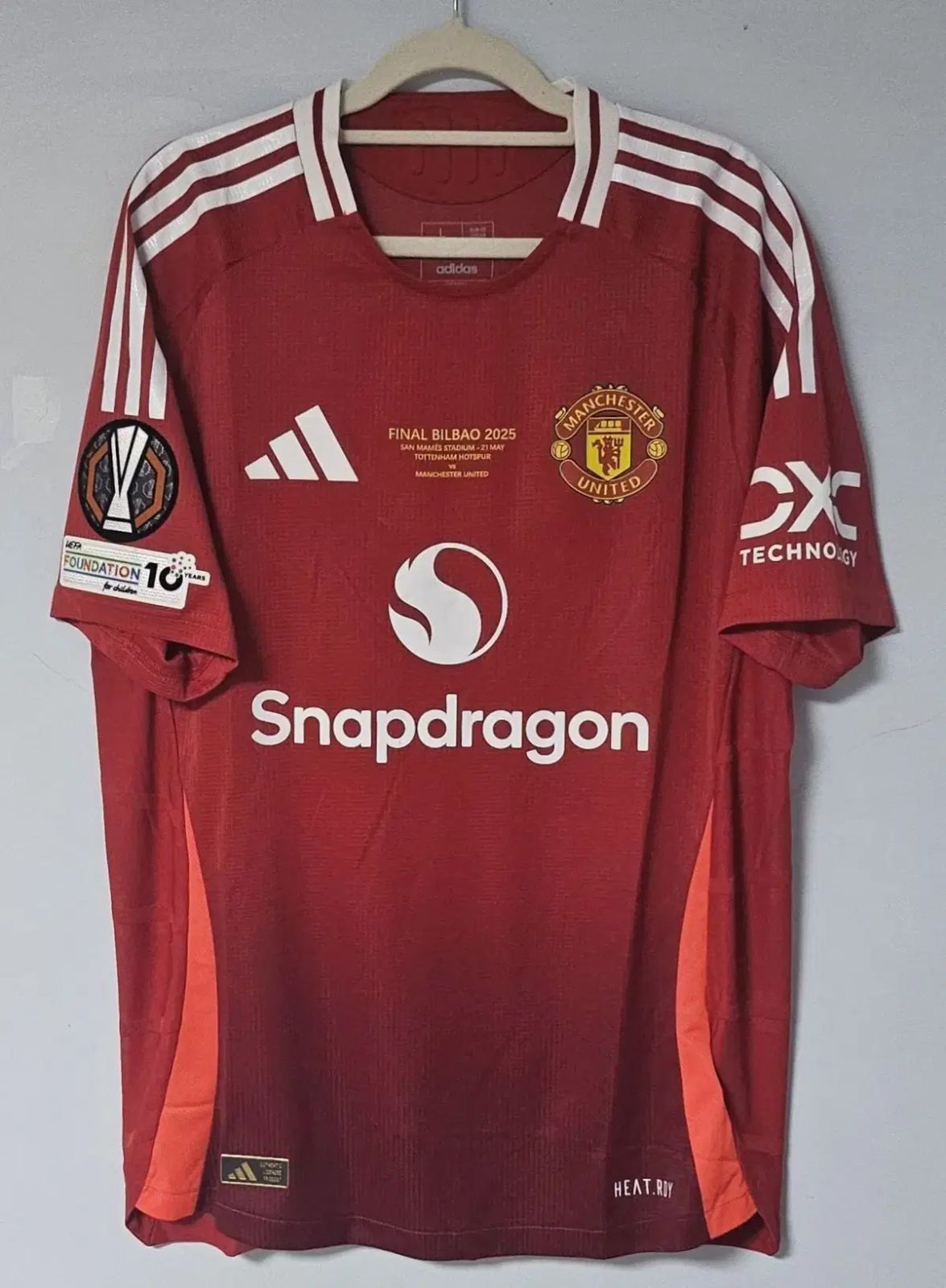 海外L 24 25 マンチェスターユナイテッド HOME アセンティック BRUNO FERNANDES ヨーロッパ 決勝ver