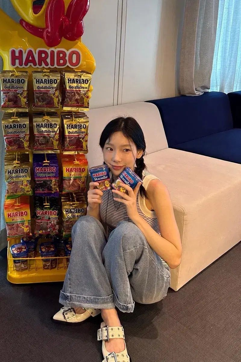 テヨン着用 GANNI バックル バレエシューズ ホワイト 38