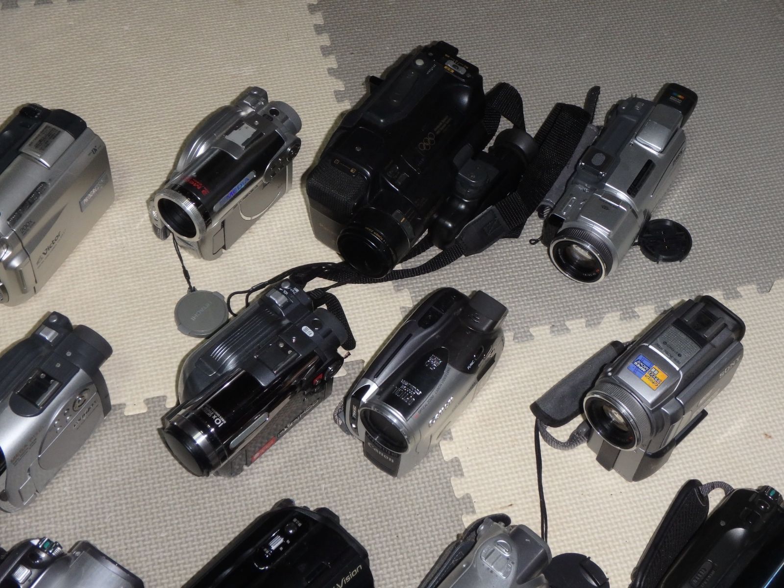 デジカメ 24台セット ジャンク ジャンク ビデオカメラ 24台 まとめて セット - メルカリ