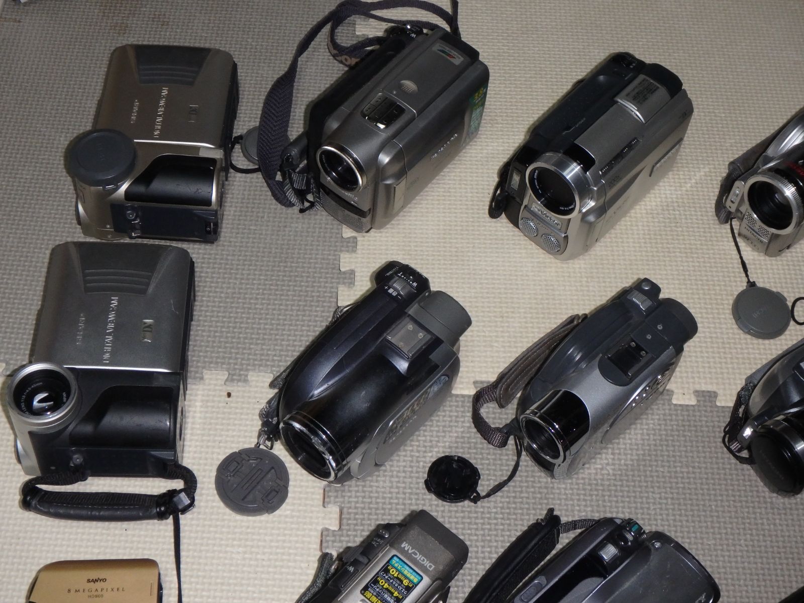 ジャンク ビデオカメラ 24台 まとめて セット