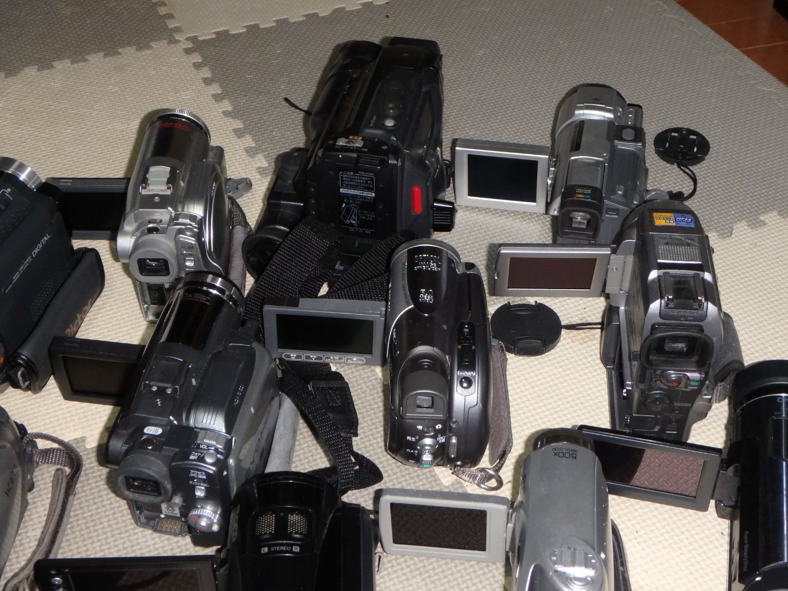 デジカメ 24台セット ジャンク ジャンク ビデオカメラ 24台 まとめて セット - メルカリ