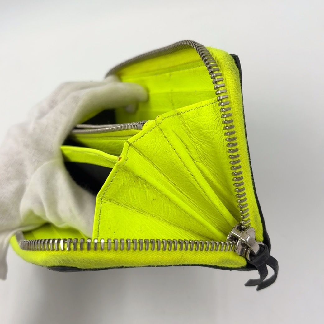  ペーパーコンチネンタル ラウンドファスナー レザー ブラック ライトイエロー 長財布 シルバー 381226 長財布 小物