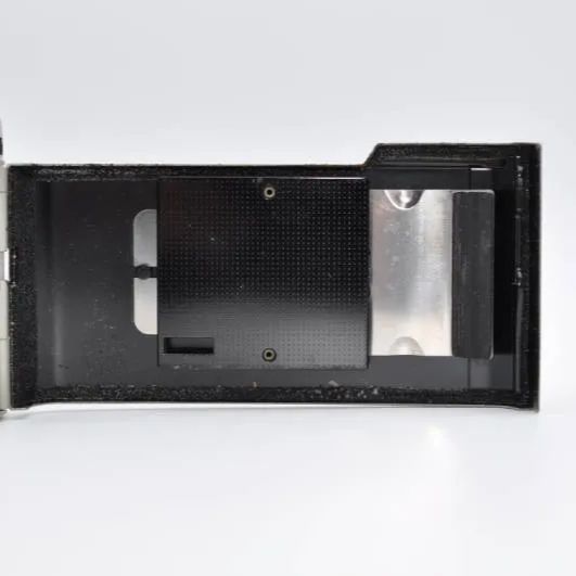 ホワイト コンパクトフィルムカメラ