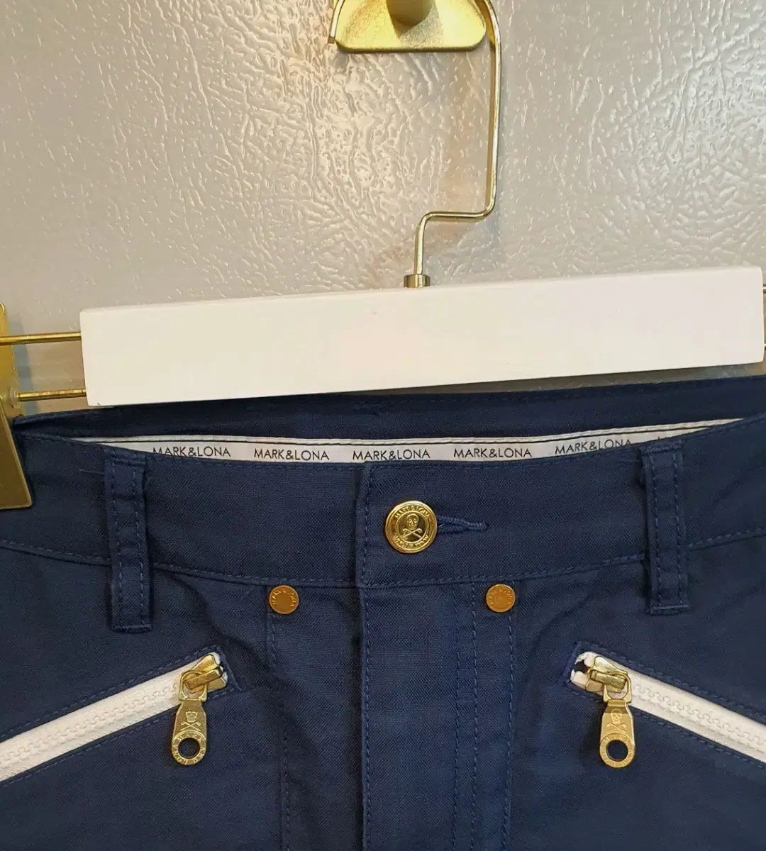  MARK - LONA マークアンドロナ ネイビー ゴルフ スカート M サイズです その他 レディースウェア