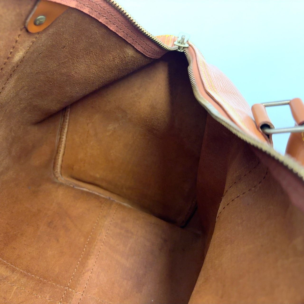 LOUIS VUITTON キーポル45 エピ エピ ジパングゴールド レザー ライト