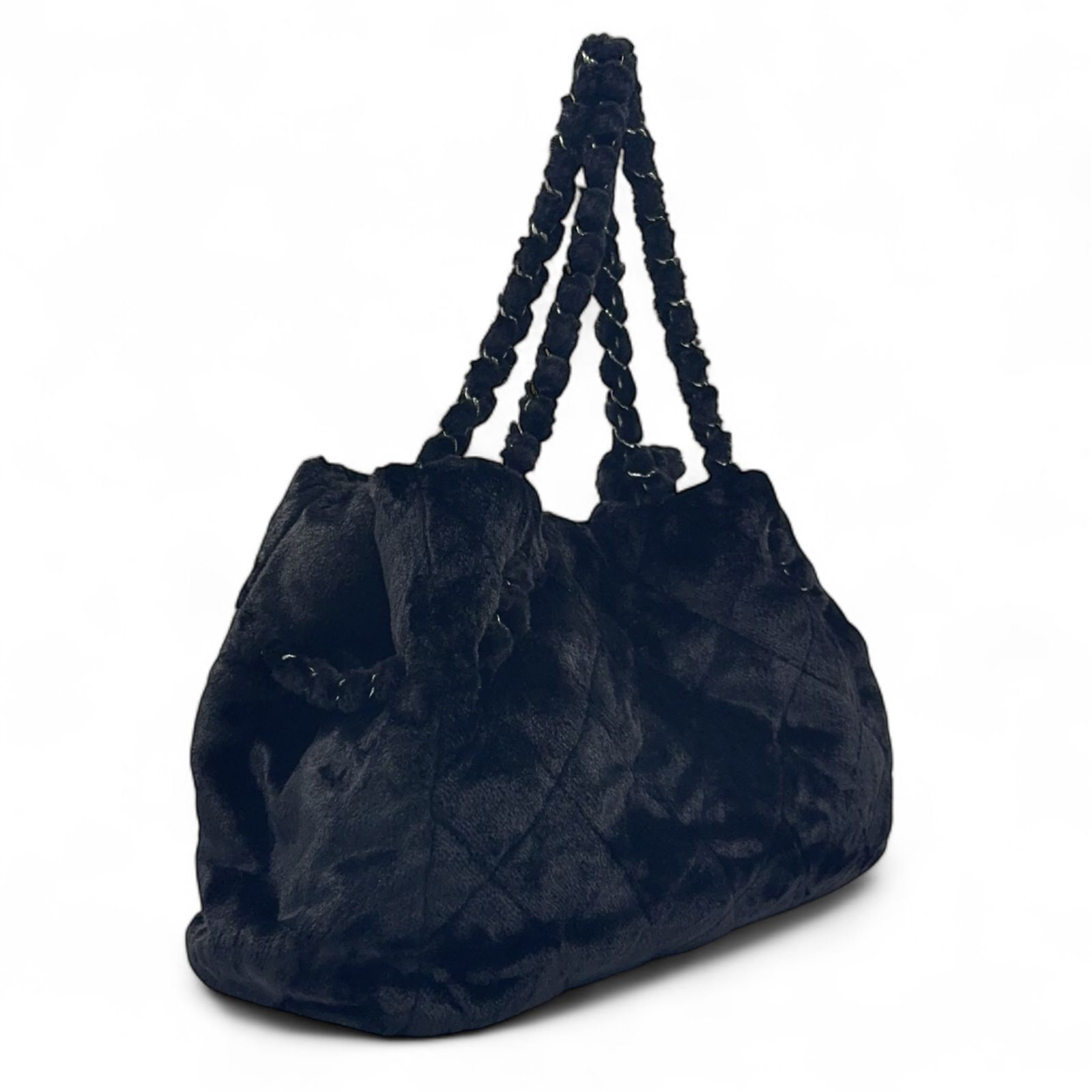 CHANEL カメリア マトラッセ シリアル番号13番台 エナメルレザー×ファー ブラック チェーントートバッグ シルバー