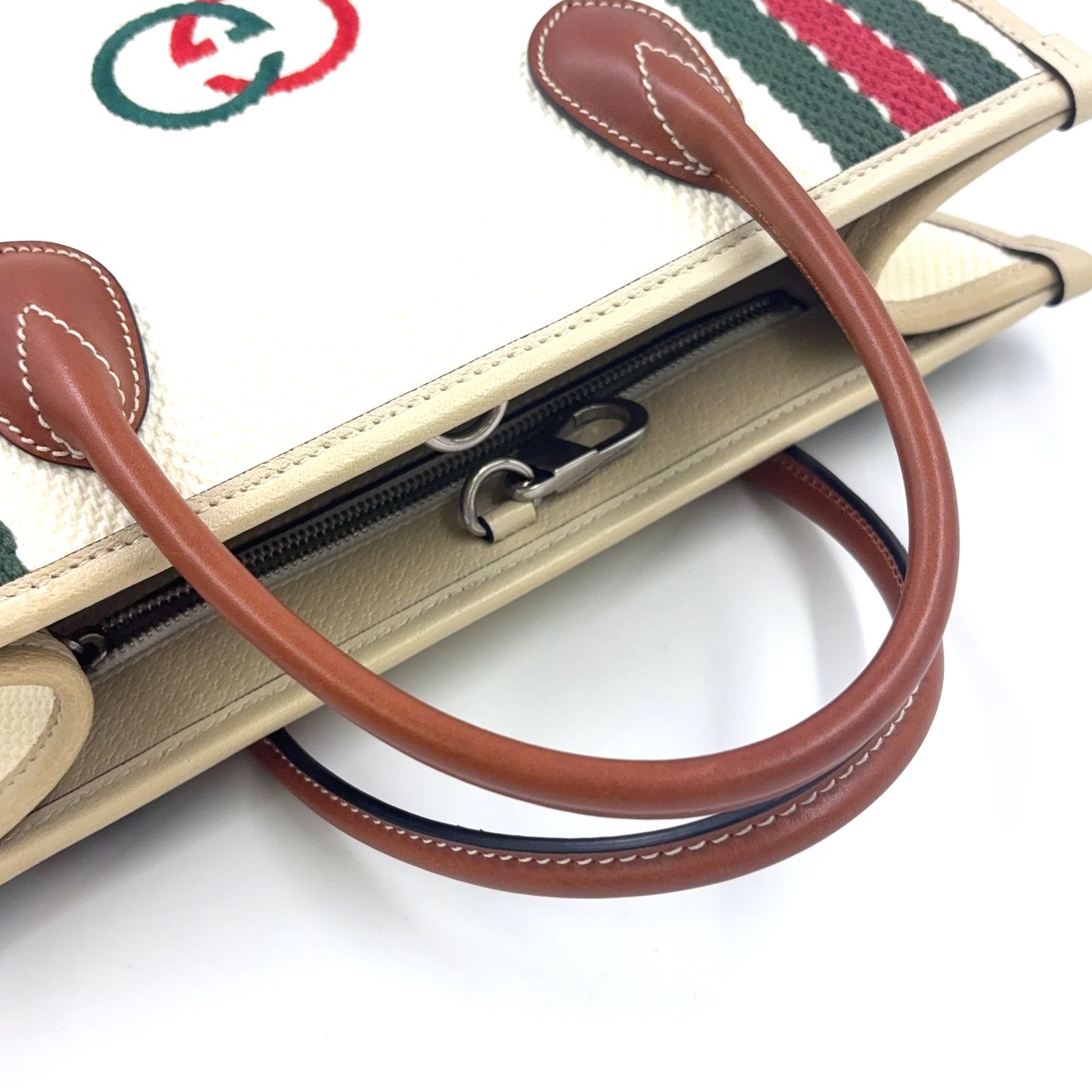 レザー×キャンバス オフホワイト×ライトブラウン