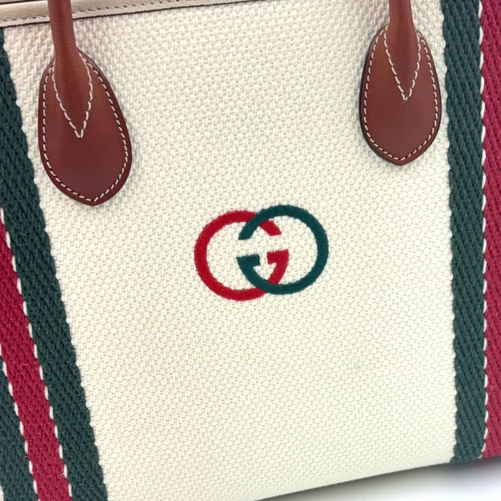 GUCCI インターロッキングG