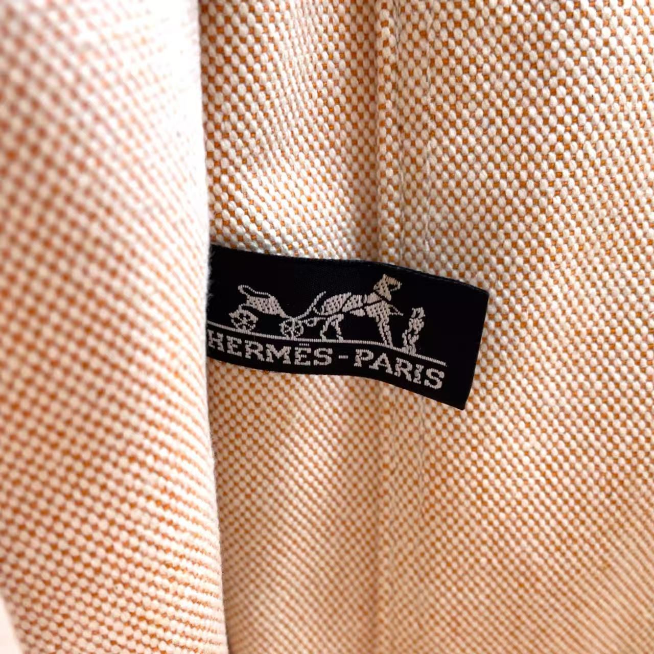 ベージュ トートバッグ