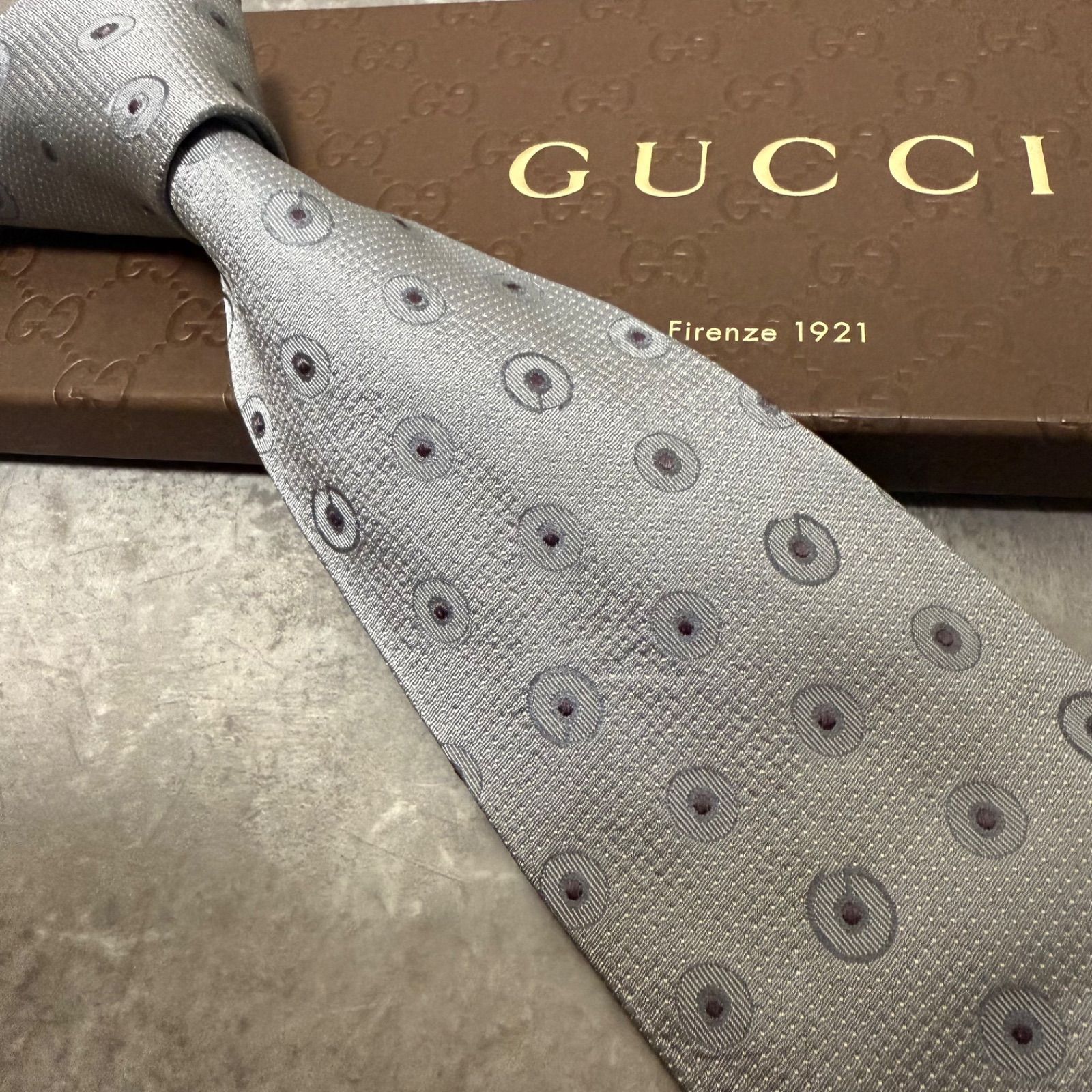 GUCCI グッチ ネクタイ グレー系 水玉模様 ハイブランド 結婚式 - メルカリ