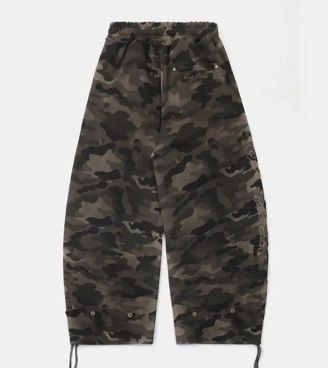 バッドブラッド ミスティック カプセル ツーウェイ カーブ スラックス DARK カモフラ