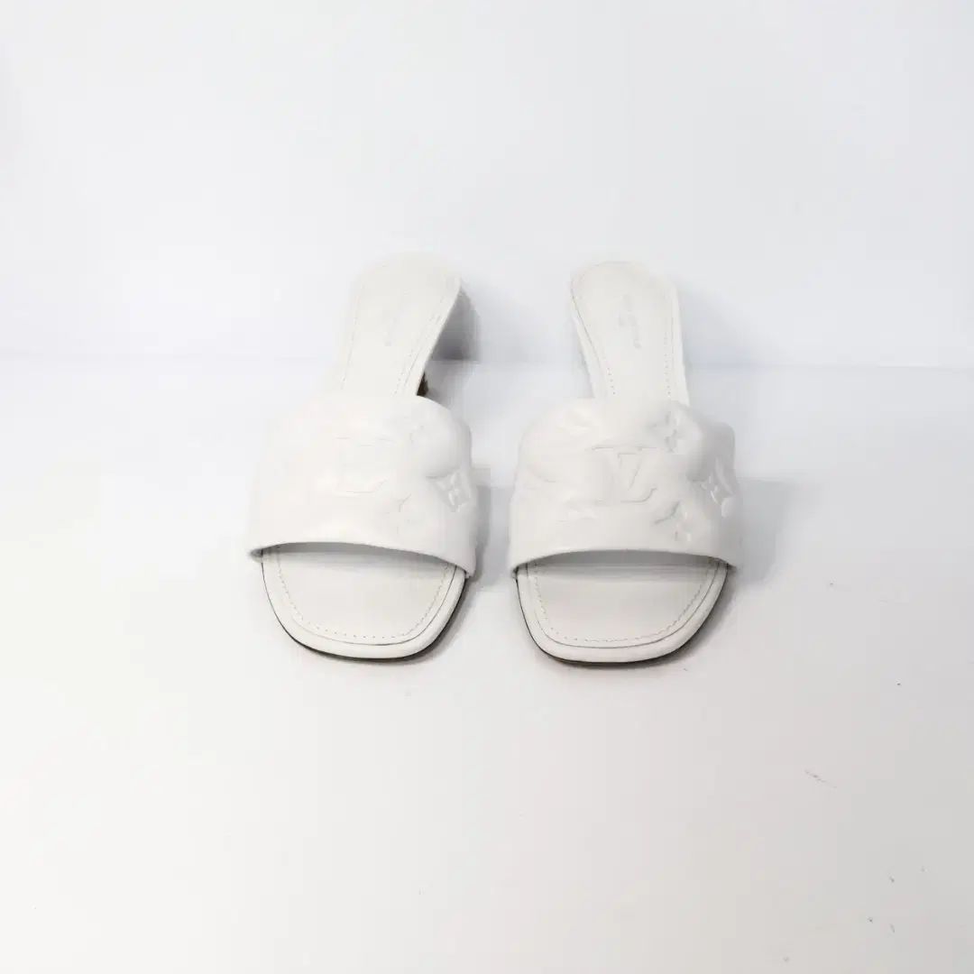 Louis Vuitton ルイヴィトン リバイバル モノグラム ミュール スリッパ 37 240