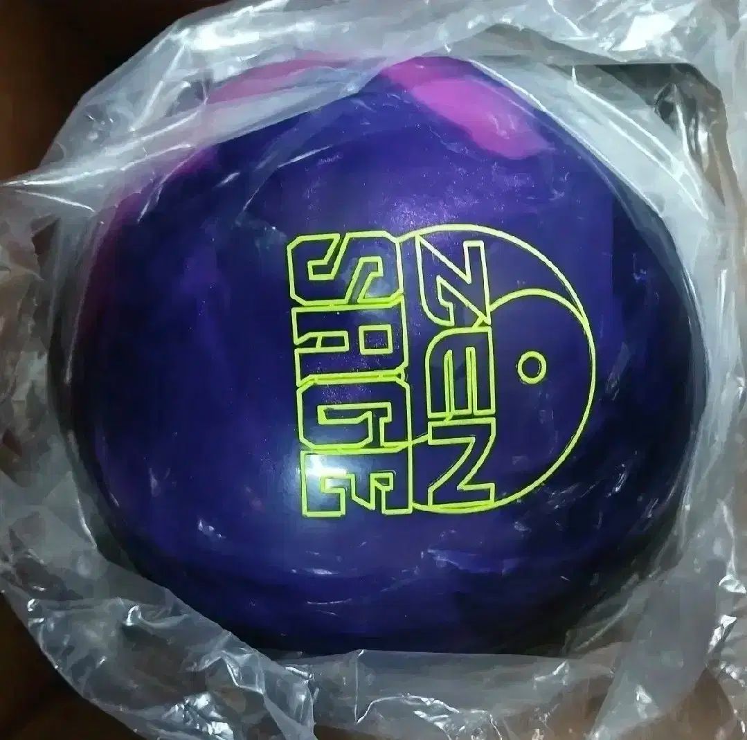 グローバル900 젠セージ 15パウンド ボーリング 公式球