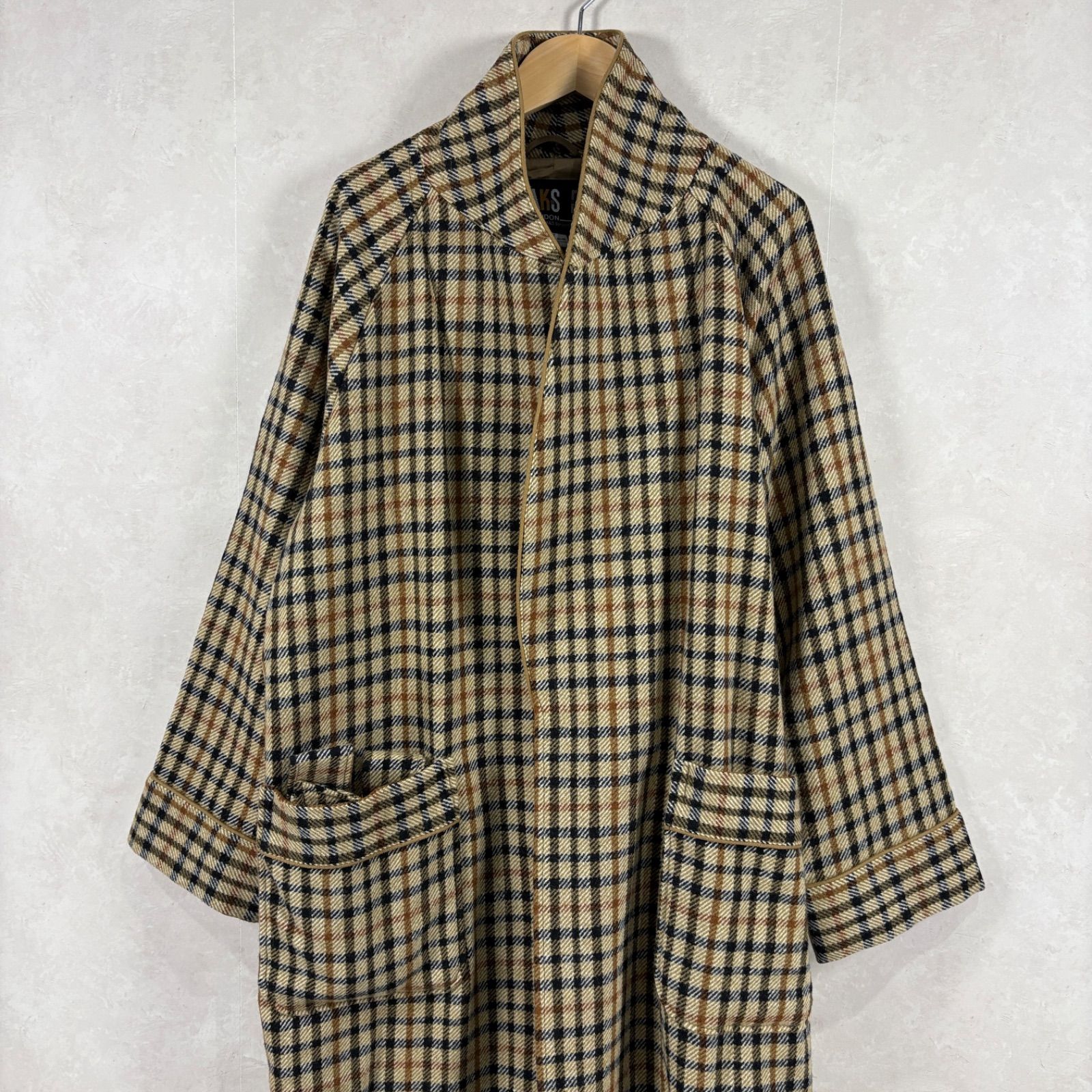 美品 DAKS ダックス 定番チェック 総柄 ウール ガウンコート ウエスト