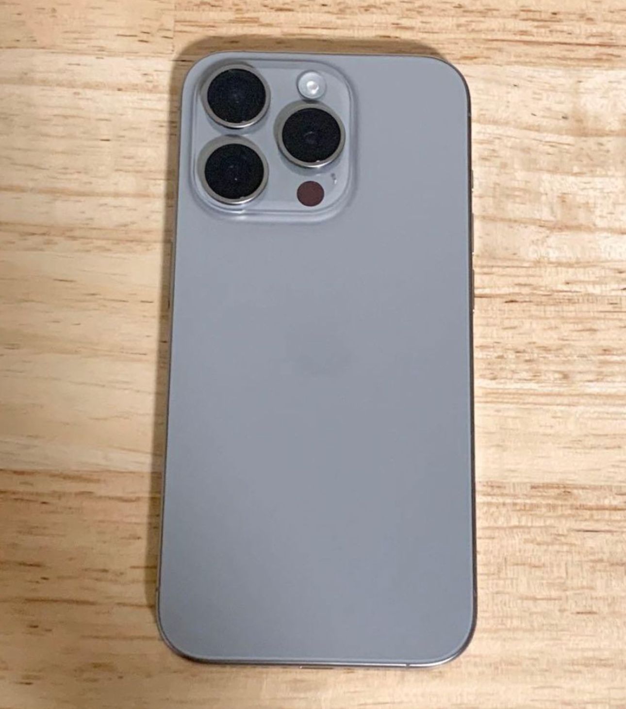 容量86 iPhone 15 Pro｜128gb｜SIMフリー版