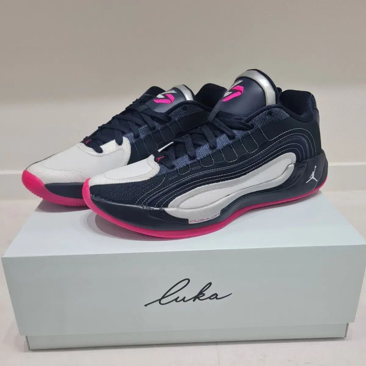 ジョーダン ルカ77 PF ネバドアー 260 290