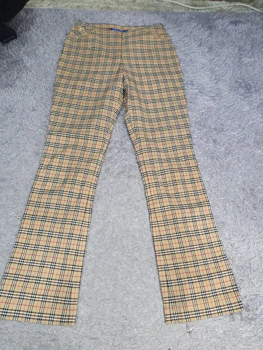 BURBERRY バーバリー ズボン ノヴァチェック パンツ ブーツカット 26 27