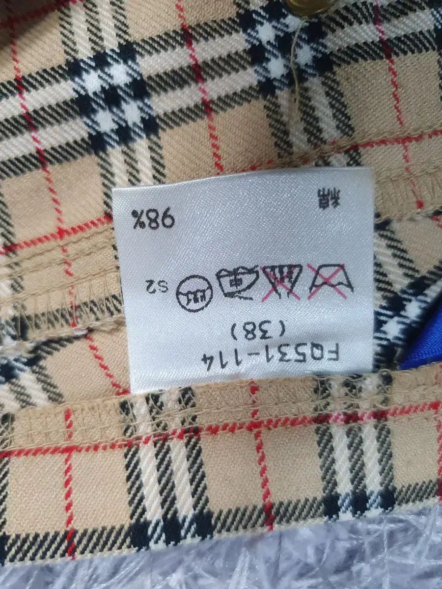  バーバリー ズボン ノヴァチェック パンツ ブーツカット 26 27 スラックス パンツ