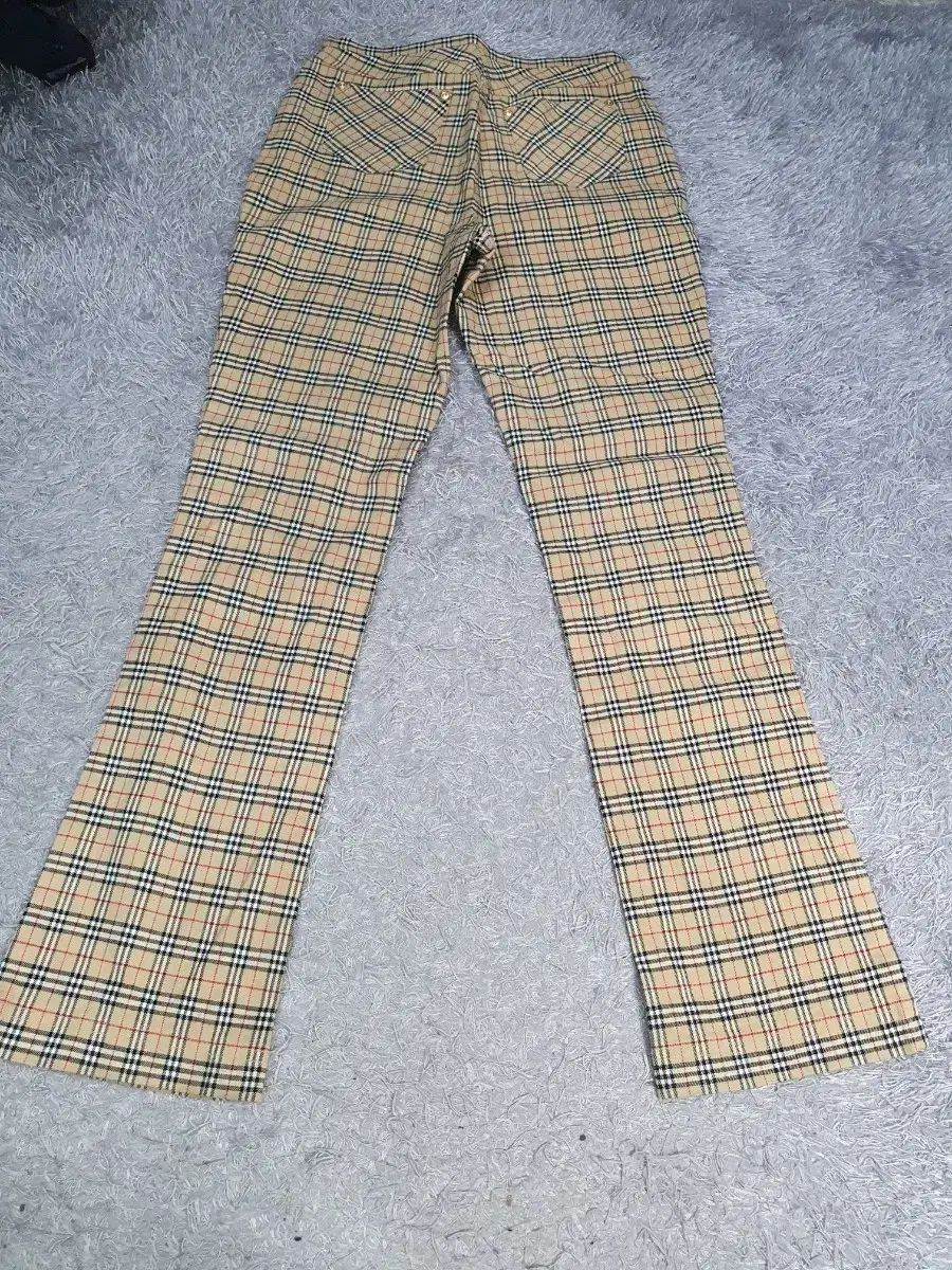 BURBERRY バーバリー ズボン ノヴァチェック パンツ ブーツカット 26 27