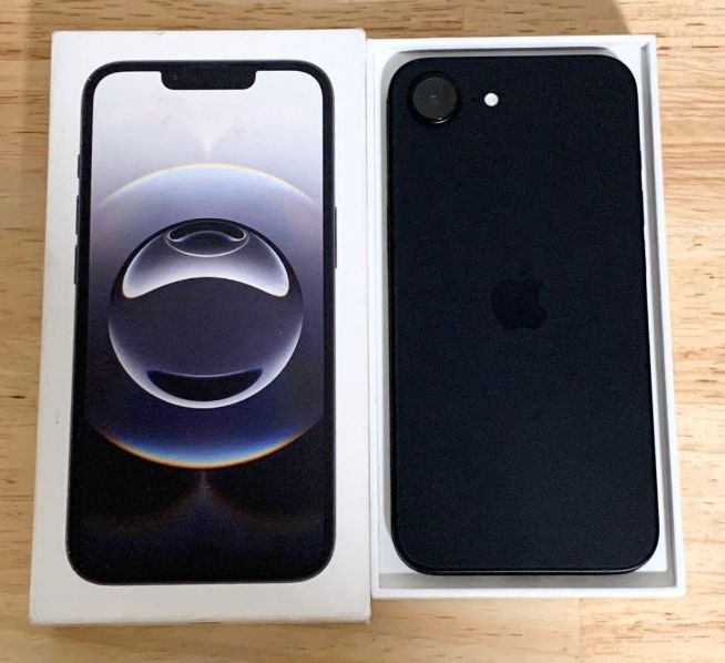 iPhone 16e|128gb SIMフリー版